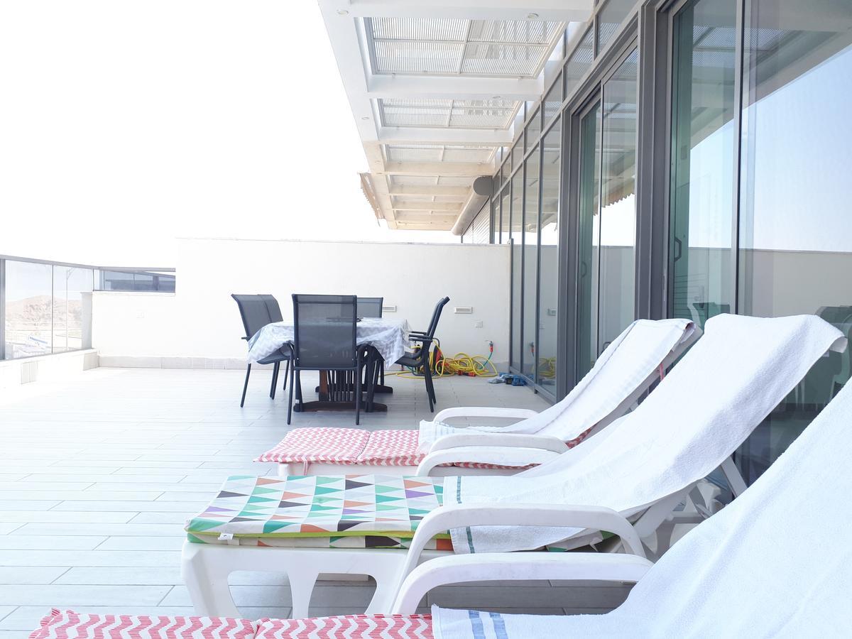 Apartament Stunning Penthouse With Sea Views And Private Heated Pool Ejlat Zewnętrze zdjęcie
